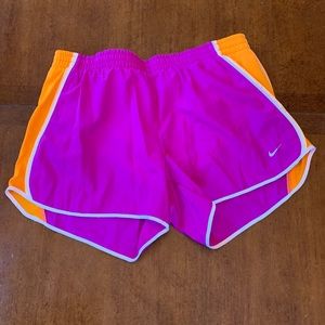 New Women’s Nike Running Shorts - Women’s Large